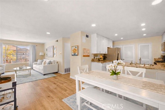 Detail Gallery Image 19 of 24 For 22 Exeter, Irvine,  CA 92612 - 1 Beds | 1 Baths