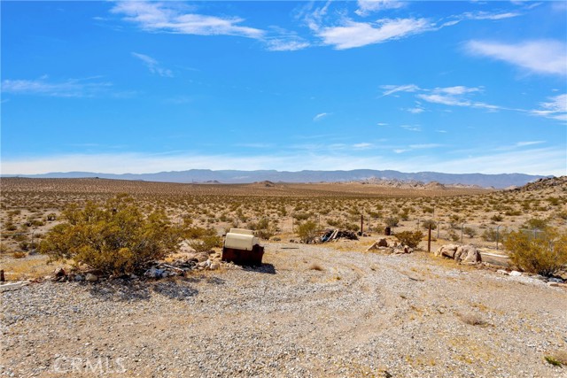 Detail Gallery Image 18 of 40 For 40225 Abelia St, Lucerne Valley,  CA 92356 - 2 Beds | 1 Baths