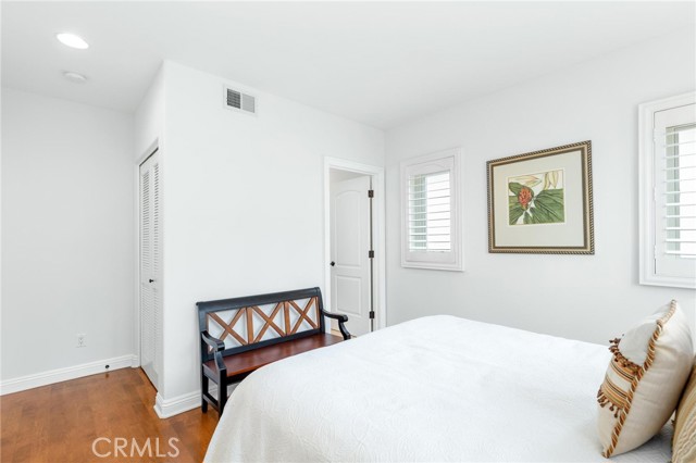 Detail Gallery Image 39 of 55 For 133 33rd St, Hermosa Beach,  CA 90254 - 4 Beds | 4/1 Baths