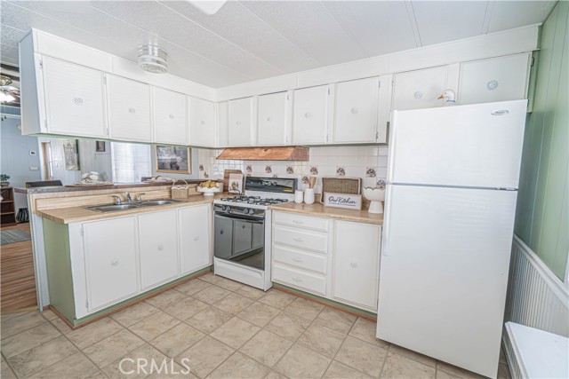 Detail Gallery Image 11 of 36 For 18204 Soledad Canyon Rd. #62,  Canyon Country,  CA 91387 - 1 Beds | 1 Baths