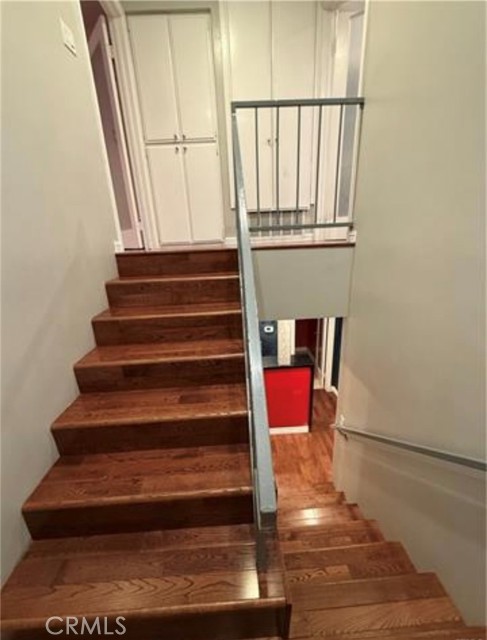 Detail Gallery Image 18 of 41 For 6912 Remmet Ave #5,  Canoga Park,  CA 91303 - 2 Beds | 2/1 Baths