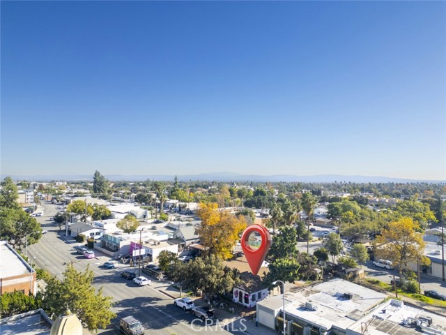2006 E Foothill Boulevard, Pasadena CA: https://media.crmls.org/medias/4b22847e-39a1-497f-a617-8d838ac819ef.jpg