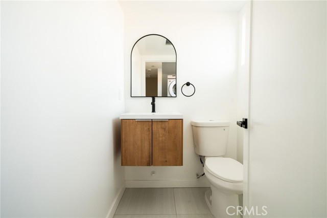 2681 Roseview Avenue, Los Angeles CA: https://media.crmls.org/medias/4b245087-3a8c-43b0-ac86-2f854b131ede.jpg