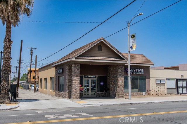 Image 2 of 14 For 215 Citrus Avenue