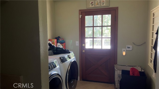 15529 Saddleback Road, Canyon Country CA: https://media.crmls.org/medias/4b253e21-6282-4762-a7a2-247a90bce0f5.jpg