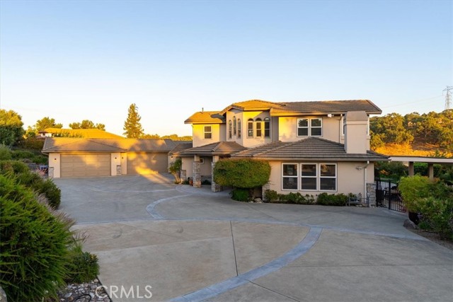 2035 Calle Pattito, Templeton CA: https://media.crmls.org/medias/4b258429-a894-4301-84ba-56a504860de2.jpg