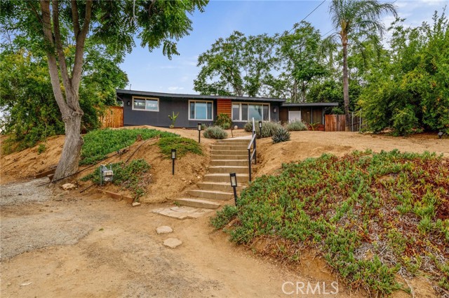 Detail Gallery Image 6 of 44 For 31727 Highview Dr, Redlands,  CA 92373 - 2 Beds | 1 Baths