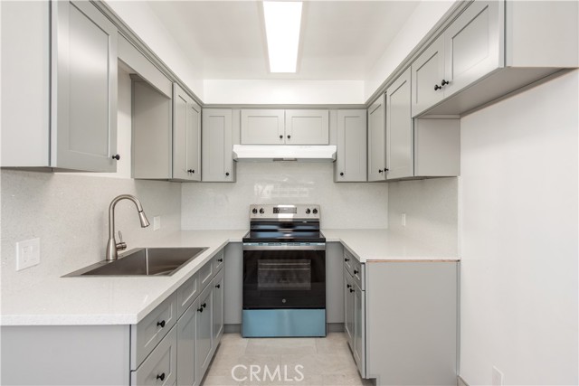 515 N 1st Street, Alhambra CA: https://media.crmls.org/medias/4b2644f5-590f-4659-a8fb-b7d1f0617900.jpg