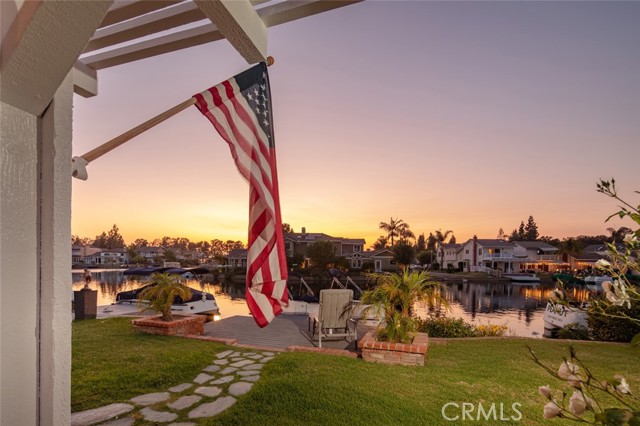 21761 Tahoe Lane, Lake Forest CA: https://media.crmls.org/medias/4b26a35a-a871-455c-a456-3179829d232d.jpg