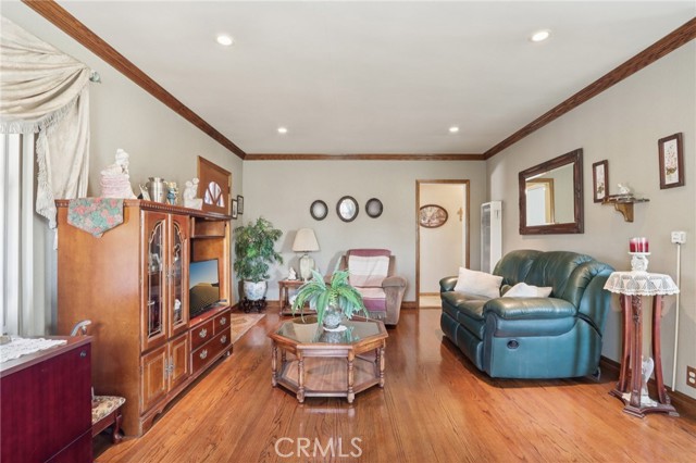 Detail Gallery Image 7 of 23 For 7406 Norwalk, Whittier,  CA 90606 - 2 Beds | 1 Baths