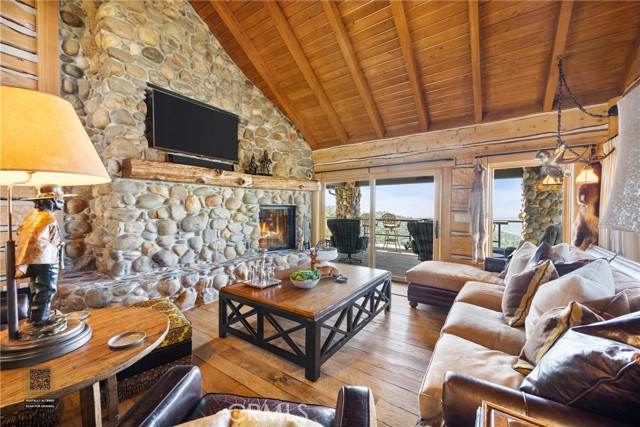 Detail Gallery Image 22 of 75 For 27241 Deertrail Dr, Tehachapi,  CA 93561 - 5 Beds | 4/1 Baths