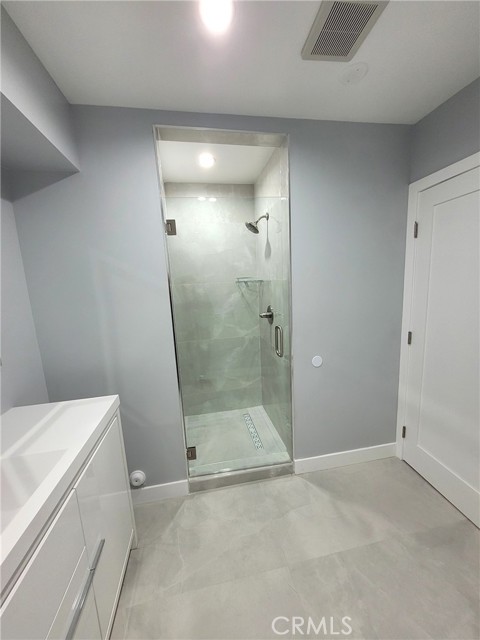 Detail Gallery Image 18 of 31 For 13939 Sylvan, Van Nuys,  CA 91401 - 3 Beds | 2 Baths