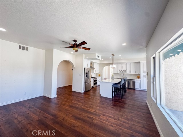 Detail Gallery Image 22 of 48 For 1035 Summerplace Ct, Corona,  CA 92881 - 5 Beds | 4 Baths