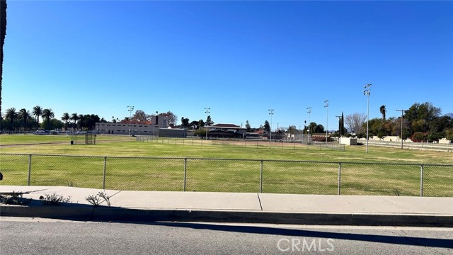 Detail Gallery Image 47 of 49 For 17425 Arrow Bld #10,  Fontana,  CA 92335 - 2 Beds | 1 Baths