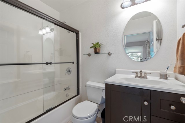 Detail Gallery Image 25 of 52 For 528 Cambridge, Orange,  CA 92867 - 3 Beds | 2 Baths