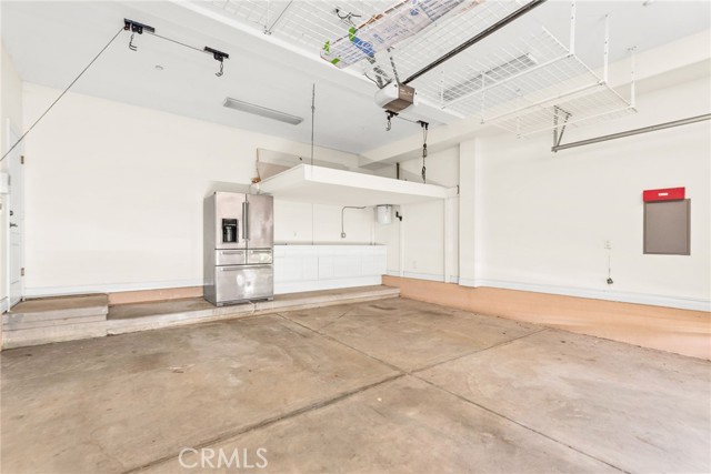 623 N Paulina Avenue, Redondo Beach CA: https://media.crmls.org/medias/4b28caf5-2ba4-4185-b216-2d2b3dcfc129.jpg