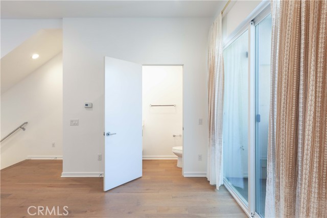 4831 Craner Avenue, North Hollywood CA: https://media.crmls.org/medias/4b28d01d-7db9-41c7-b16a-8de768466290.jpg