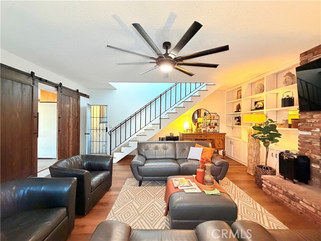 Detail Gallery Image 12 of 17 For 1675 W Mells, Anaheim,  CA 92802 - 4 Beds | 3/1 Baths