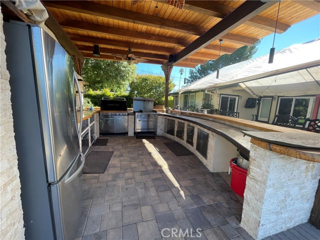 Detail Gallery Image 28 of 40 For 17183 Sunburst, –,  CA 91325 - 3 Beds | 4/1 Baths