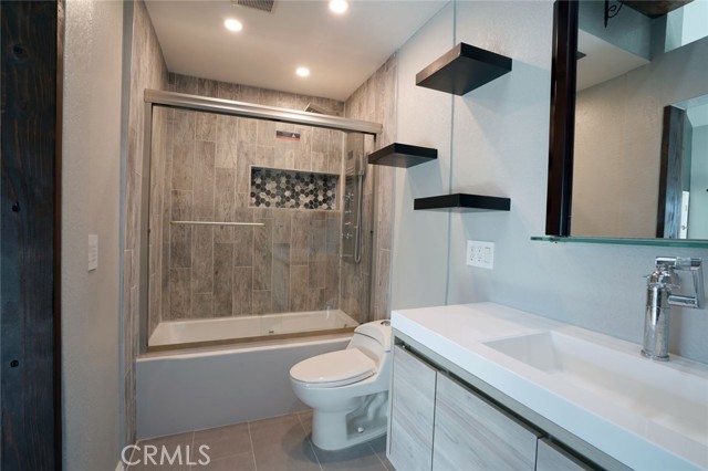 43 Pearl, Laguna Niguel CA: https://media.crmls.org/medias/4b2a0348-d9b2-4f34-8205-f9ca2effdc11.jpg