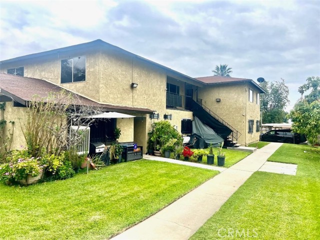 Detail Gallery Image 1 of 26 For 2195 E 19th St, San Bernardino,  CA 92404 - – Beds | – Baths