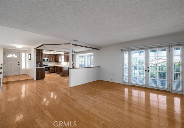 Detail Gallery Image 11 of 48 For 22081 Village Way Dr, Canyon Lake,  CA 92587 - 4 Beds | 3/1 Baths