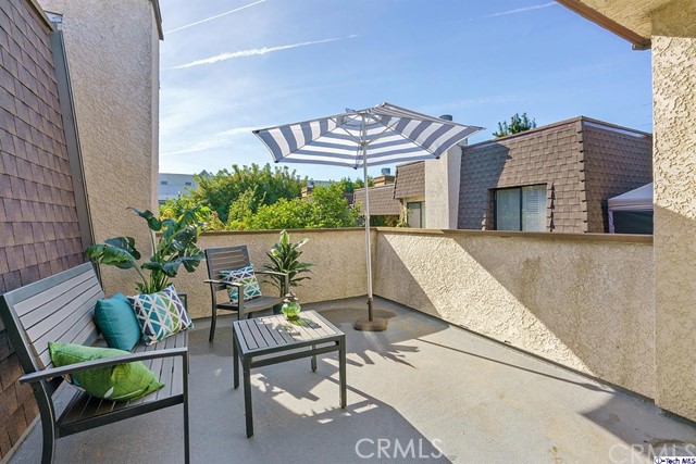2 Bed Home for Sale in Sherman Oaks, California