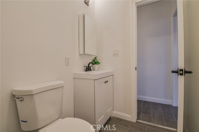 Detail Gallery Image 33 of 41 For 1814 W 68th St, Los Angeles,  CA 90047 - 3 Beds | 2 Baths