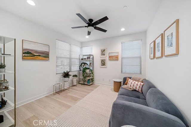Detail Gallery Image 13 of 47 For 35806 Mccarthy St, Palm Desert,  CA 92211 - 4 Beds | 2/1 Baths