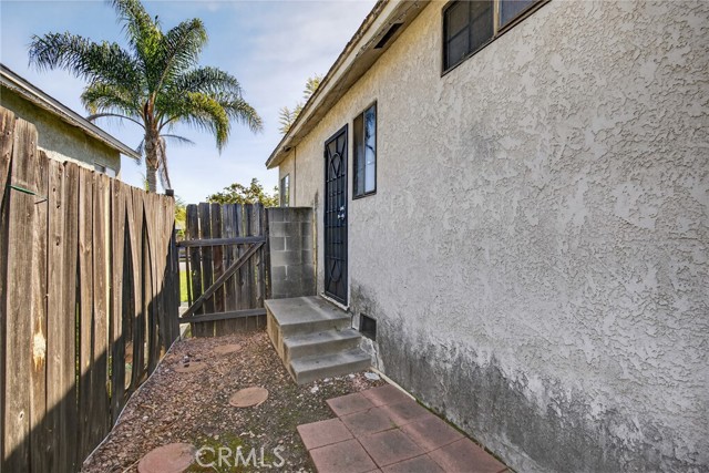 Detail Gallery Image 24 of 49 For 5021 Brayton, Long Beach,  CA 90807 - 5 Beds | 2 Baths