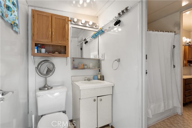 Detail Gallery Image 42 of 46 For 4141 Red Bluff, Shasta Lake,  CA 96019 - 2 Beds | 1 Baths