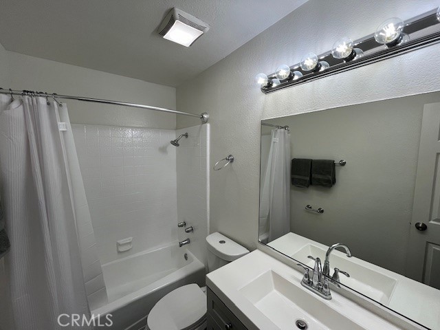 68460 Kings Road, Cathedral City CA: https://media.crmls.org/medias/4b2d0650-8286-4c37-9dcf-d342637fddb9.jpg