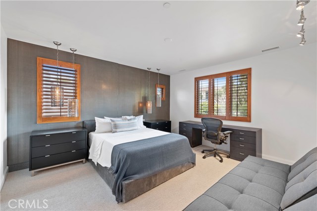 Detail Gallery Image 35 of 47 For 206 Driftwood Rd, Corona Del Mar,  CA 92625 - 4 Beds | 5/1 Baths