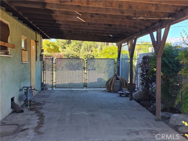 2927 Duffy, San Bernardino CA: https://media.crmls.org/medias/4b2d9a7f-5c47-4569-8ab1-98b1b0442716.jpg
