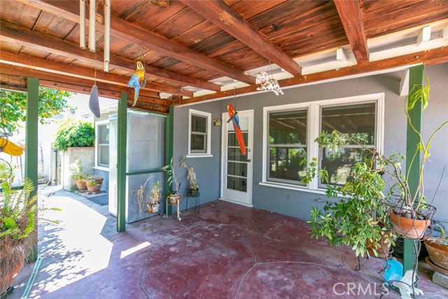 Detail Gallery Image 29 of 45 For 14719 Wyandotte St, Van Nuys,  CA 91405 - 2 Beds | 1/1 Baths