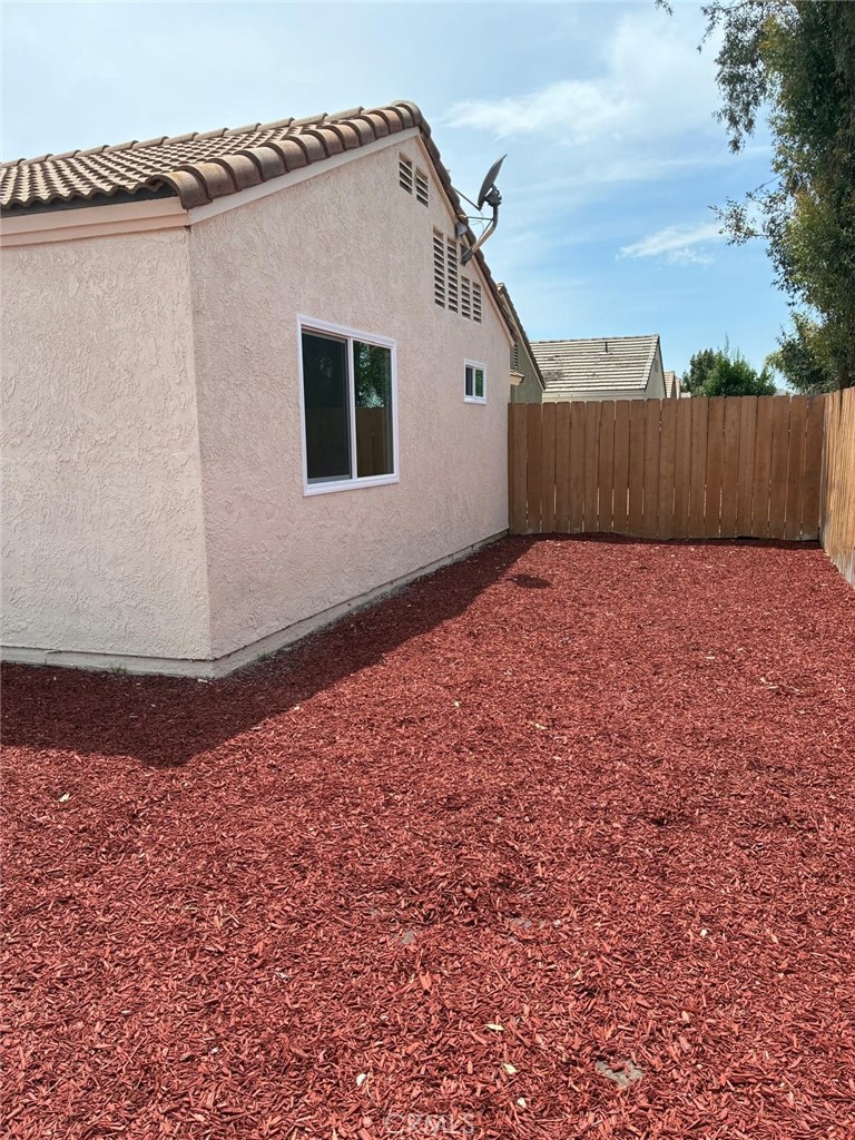 https://media.crmls.org/medias/4b33588d-466a-4832-914f-14c2cb94e2b3.jpg?preset=X-Large