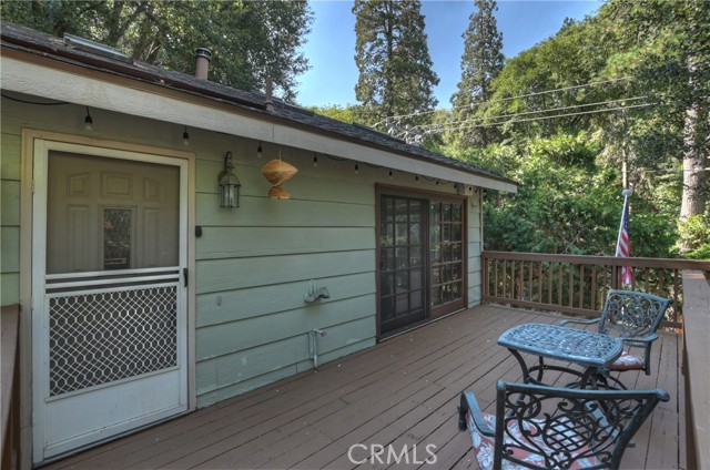 Detail Gallery Image 8 of 51 For 303 S Dart Canyon Rd, Crestline,  CA 92325 - 3 Beds | 2/1 Baths