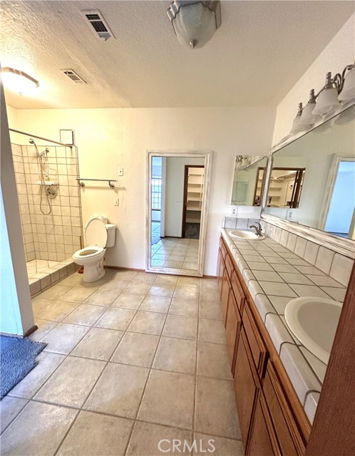 Detail Gallery Image 26 of 26 For 13005 Greensboro, Victorville,  CA 92395 - 3 Beds | 2 Baths