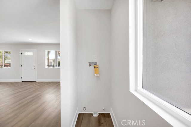 1234 W 89th Street, Los Angeles CA: https://media.crmls.org/medias/4b33f13f-9b3d-45ac-919f-afa0720c77bf.jpg