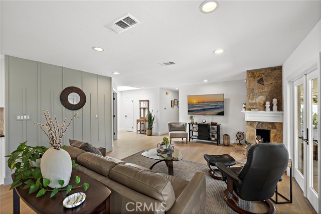 Detail Gallery Image 11 of 42 For 7722 Anillo Way, Carlsbad,  CA 92009 - 4 Beds | 2 Baths