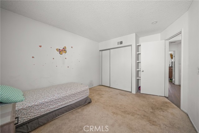 Detail Gallery Image 15 of 35 For 2441 Chandler Ave #4,  Simi Valley,  CA 93065 - 3 Beds | 2/1 Baths