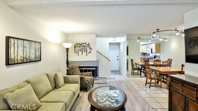 Detail Gallery Image 11 of 58 For 3538 Bottlebrush, West Covina,  CA 91792 - 2 Beds | 1/1 Baths