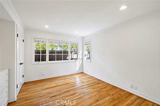 Detail Gallery Image 10 of 28 For 508 Seaview, Laguna Beach,  CA 92651 - 4 Beds | 3 Baths