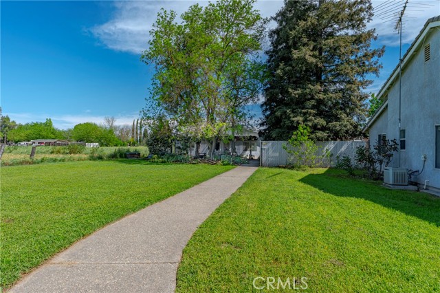 Detail Gallery Image 5 of 72 For 3692 N Gardner, Merced,  CA 95340 - 4 Beds | 2/1 Baths