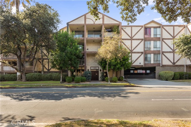 Image 1 for 125 N Allen AVE #213