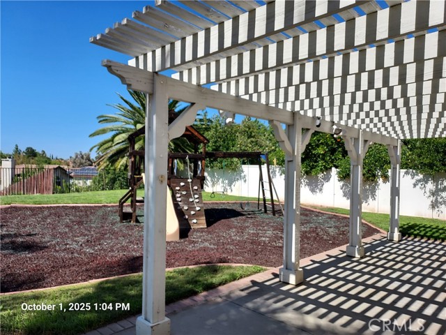 Detail Gallery Image 32 of 32 For 40523 Windsor, Temecula,  CA 92591 - 4 Beds | 3 Baths