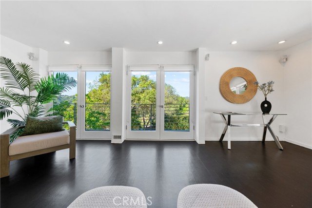 Image 33 of 68 For 9653 Oak Pass Rd