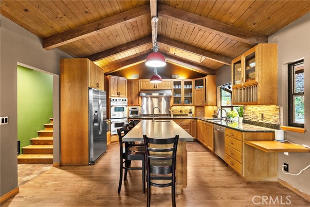 Detail Gallery Image 27 of 54 For 25009 Atwood Bld, Newhall,  CA 91321 - 3 Beds | 2/1 Baths