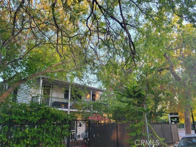 5902 Echo Street, Los Angeles CA: https://media.crmls.org/medias/4b3baa0f-4788-42b8-8121-b1d40456c85c.jpg