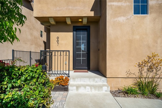 Detail Gallery Image 3 of 29 For 997 Canyon Lane, Pismo Beach,  CA 93449 - 3 Beds | 2 Baths